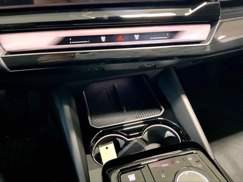 New 2026 BMW 530i xDrive w/ Premium Package AWD/4WD image 20