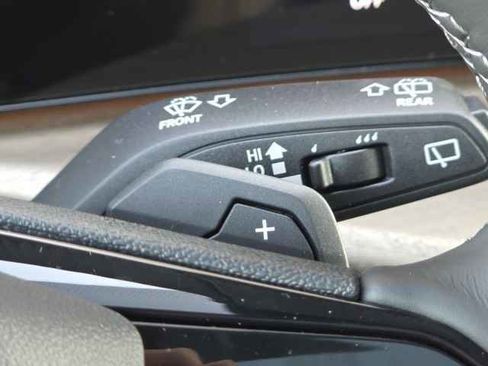 New 2025 Audi Q5 Prestige image 18