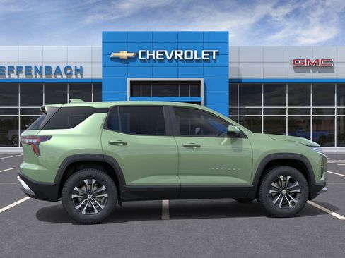 New 2026 Chevrolet Equinox LT w/ Convenience Package II image 5