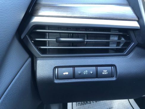 New 2025 Nissan Altima 2.5 SV image 18