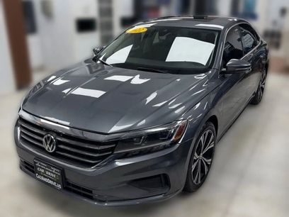 Used 2022 Volkswagen Passat 2.0T SE
