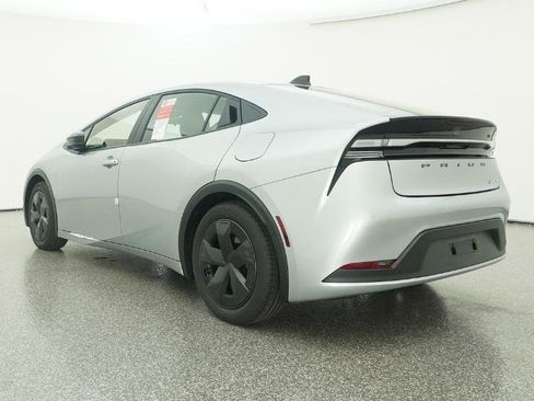 New 2026 Toyota Prius Plug-In Hybrid FWD image 14