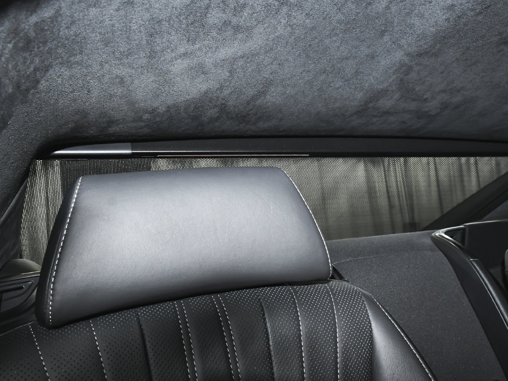Used 2022 Lexus LS 500h AWD w/ Luxury Package image 63