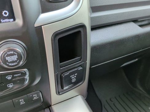 Used 2019 RAM 1500 Lone Star RWD image 26