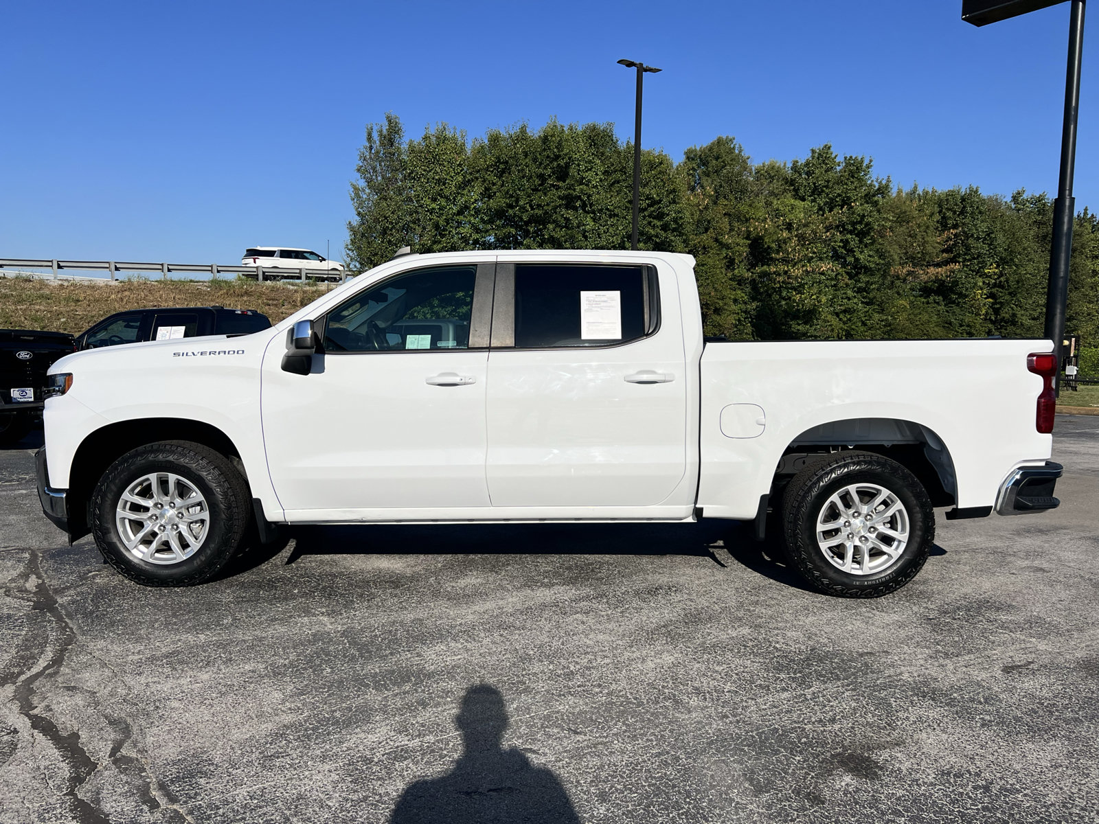 Used 2021 Chevrolet Silverado 1500 LT RWD image 5