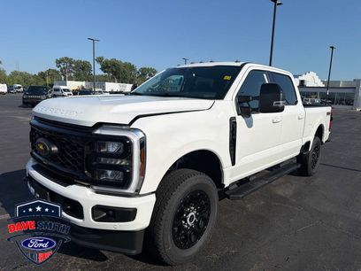 New 2026 Ford F350 Lariat w/ Black Appearance Package