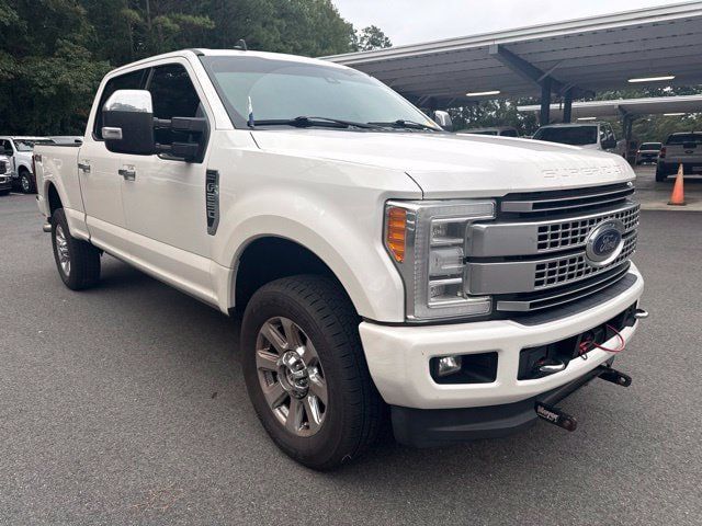 Used 2019 Ford F250 Platinum AWD/4WD image 7
