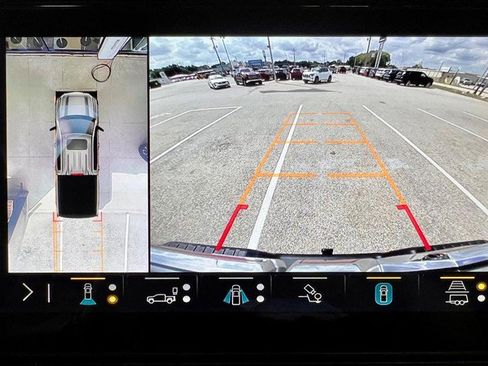 Used 2023 GMC Sierra 1500 AT4X image 22