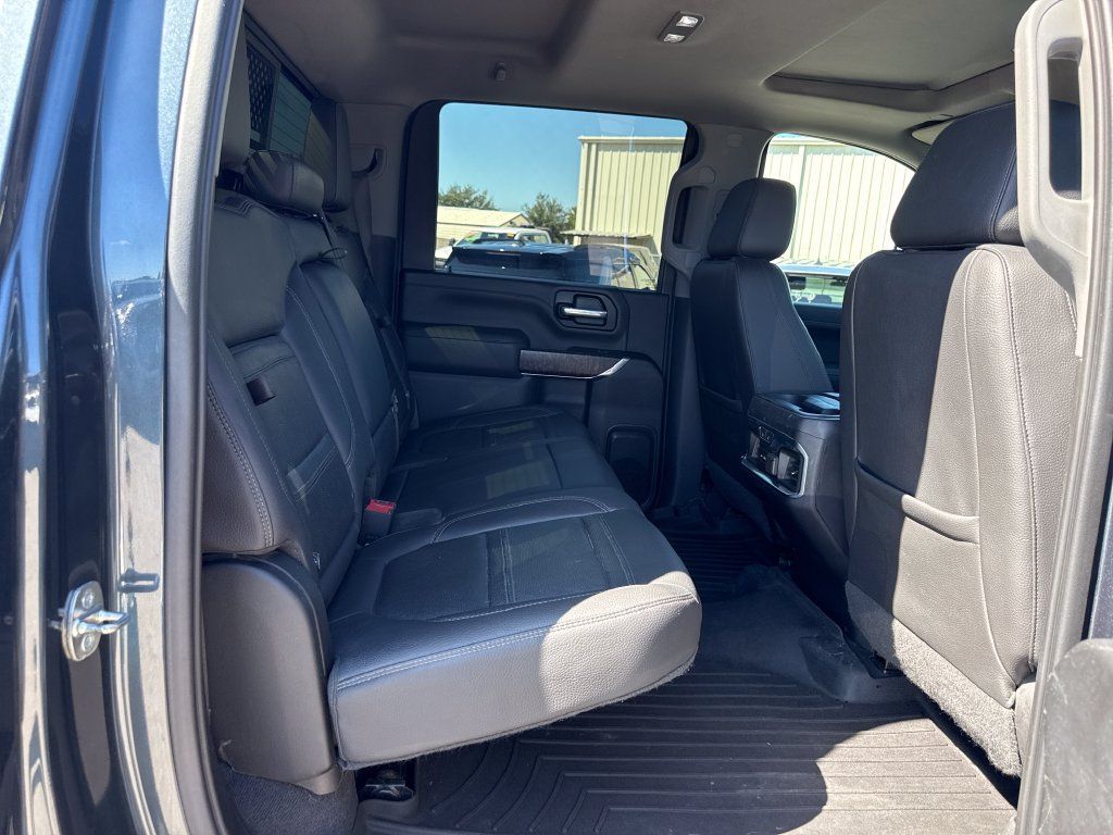 Used 2020 GMC Sierra 2500 Denali w/ Denali Ultimate Package AWD/4WD image 28