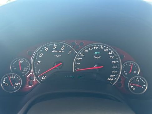 Used 2006 Chevrolet Corvette Coupe RWD image 11
