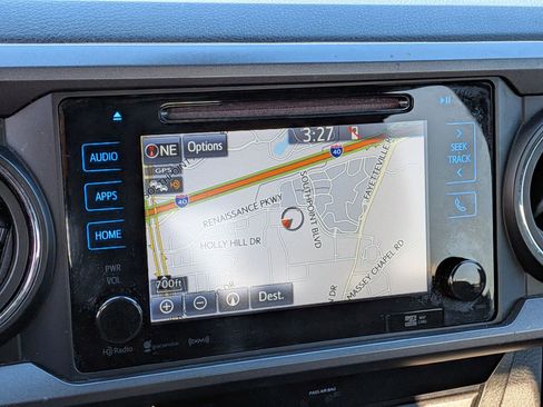 Used 2018 Toyota Tacoma TRD Off-Road image 20