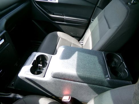 Used 2021 Ford Explorer 4WD Police Interceptor image 25