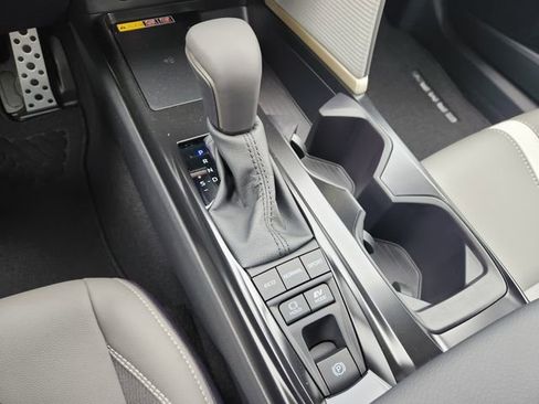 New 2026 Toyota Camry SE FWD image 19