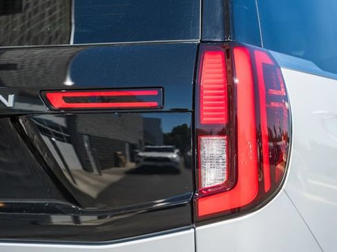 New 2026 Ford Expedition Platinum w/ Platinum Ultimate Package AWD/4WD image 8
