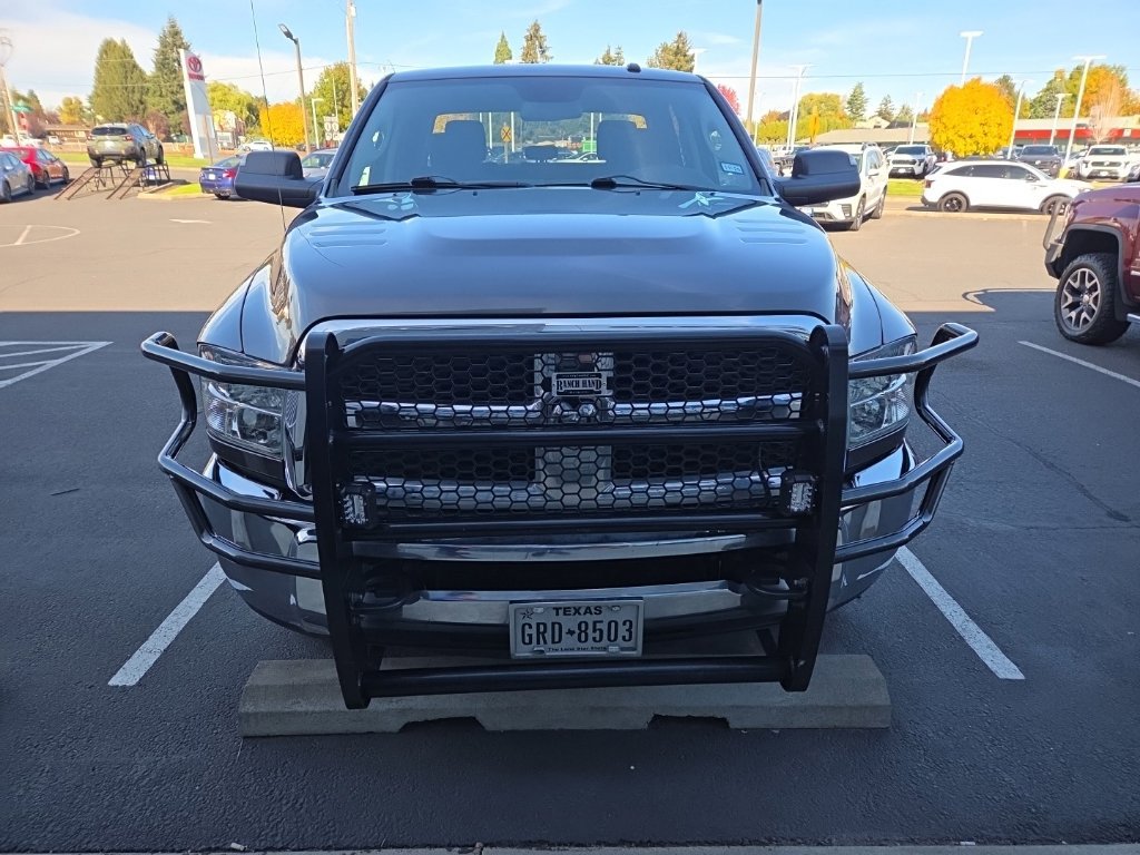 Used 2014 RAM 3500 Tradesman w/ Chrome Appearance Group RWD image 2