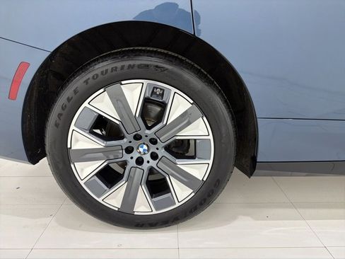 Used 2026 BMW iX xDrive45 image 41