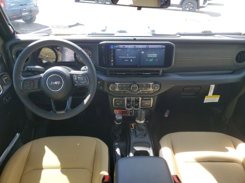 Used 2026 Jeep Wrangler Unlimited Sport AWD/4WD image 12