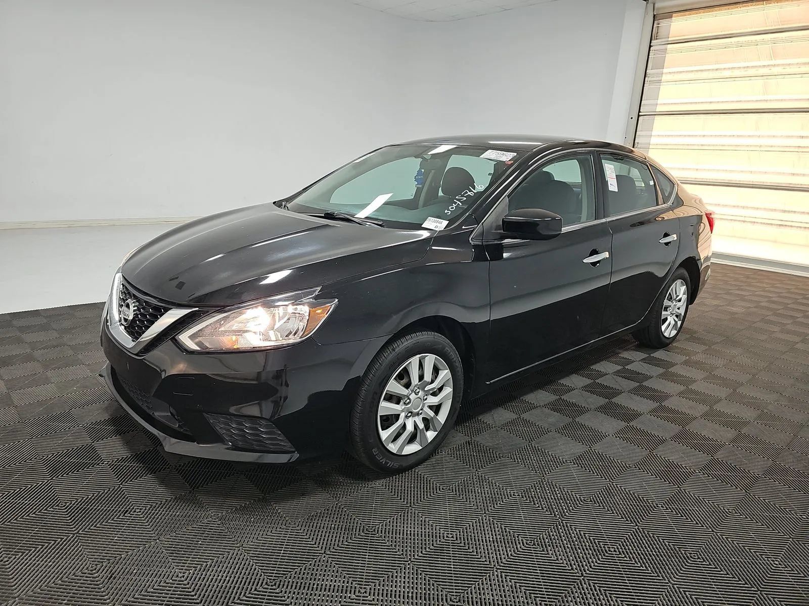 Used 2019 Nissan Sentra S FWD image 1