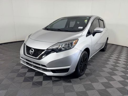 Used 2017 Nissan Versa Note SV image 3