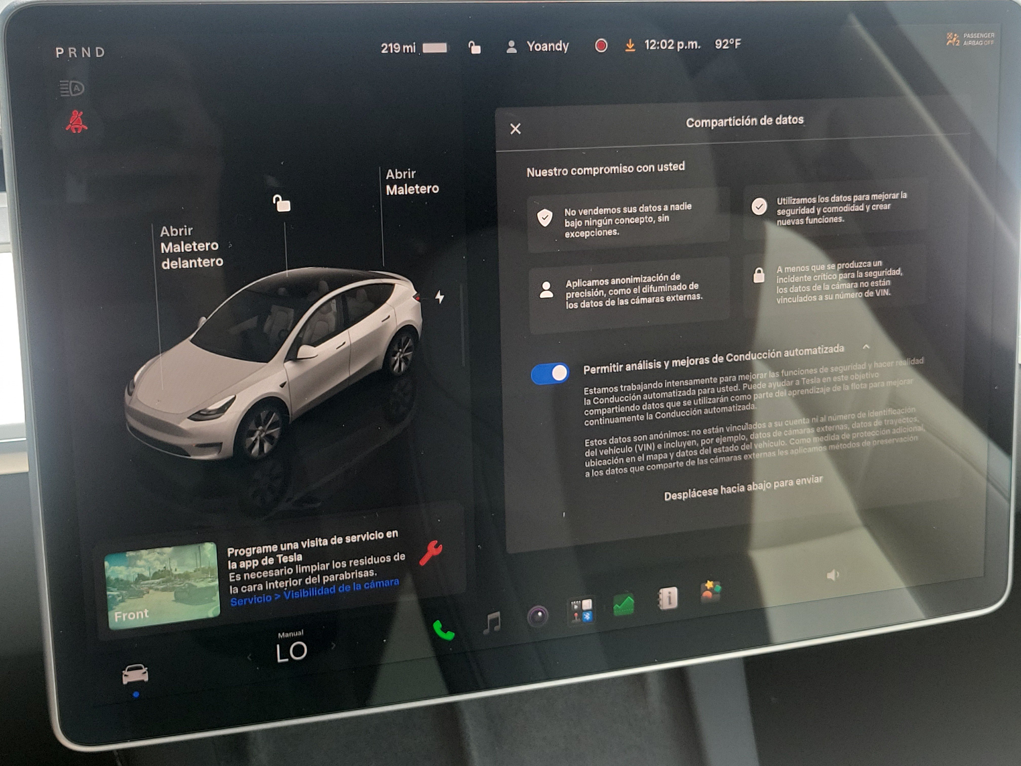 Used 2024 Tesla Model Y Long Range RWD image 30