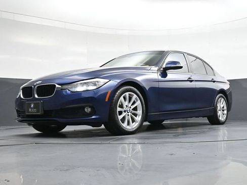 Used 2017 BMW 320i xDrive Sedan image 37