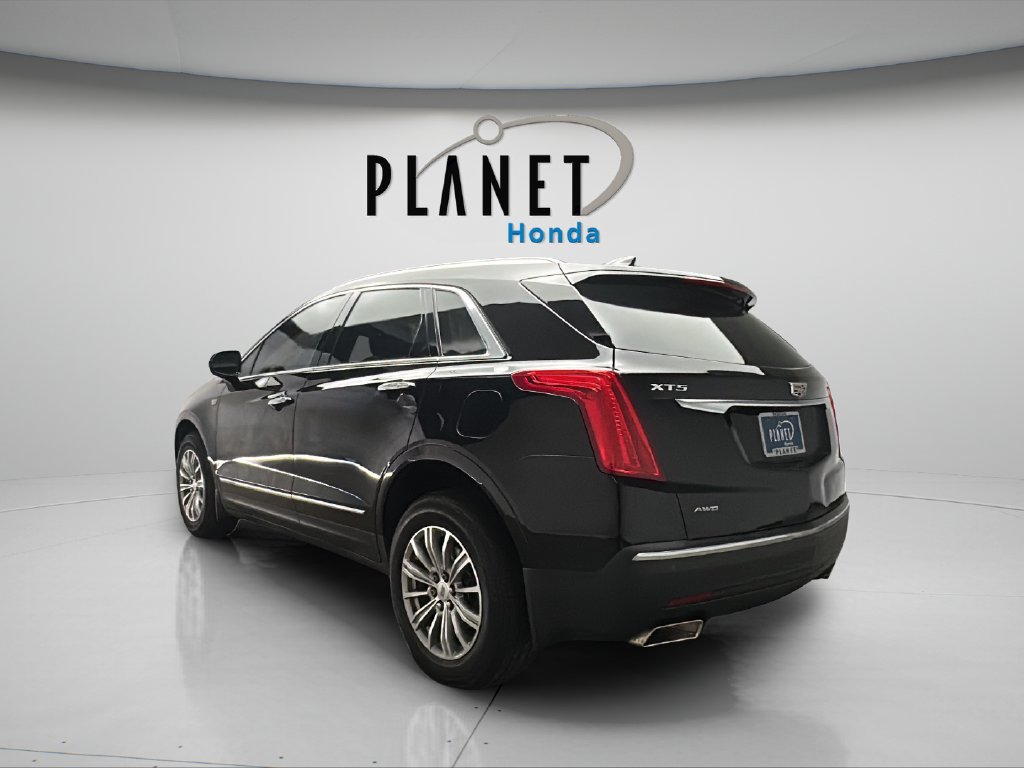 Used 2017 Cadillac XT5 Luxury w/ Driver Awareness Package AWD/4WD image 7