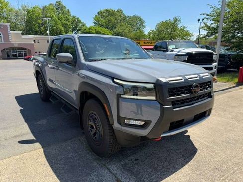 Used 2026 Nissan Frontier Pro-X w/ Pro-X Convenience Package image 1