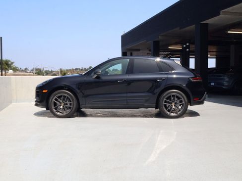 Certified 2024 Porsche Macan Turbo AWD/4WD image 2