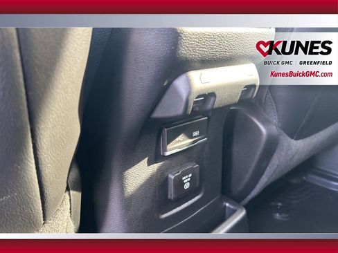 Used 2018 Jeep Wrangler Unlimited Moab w/ Quick Order Package 24M Moab image 37