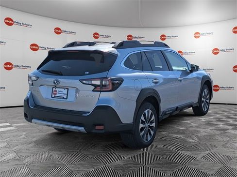 New 2025 Subaru Outback Limited image 5