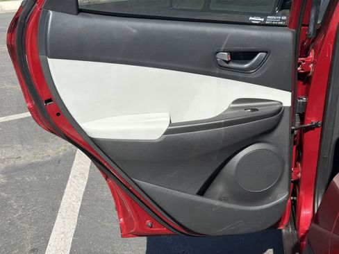 Used 2023 Hyundai Kona SEL image 25