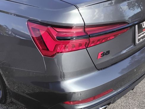Used 2023 Audi S6 Premium Plus w/ Premium Plus Package image 10