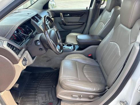 Used 2015 GMC Acadia Denali AWD/4WD image 9