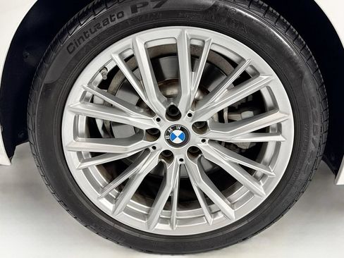 Used 2023 BMW 330i xDrive Sedan w/ Premium Package AWD/4WD image 33