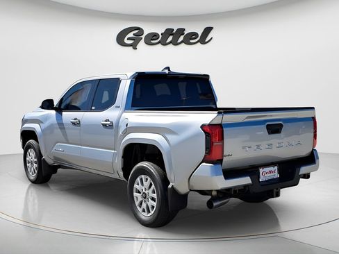 Certified 2026 Toyota Tacoma SR5 RWD image 7