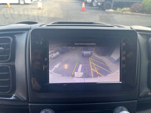 Used 2024 RAM ProMaster 2500 w/ Convenience Group image 16