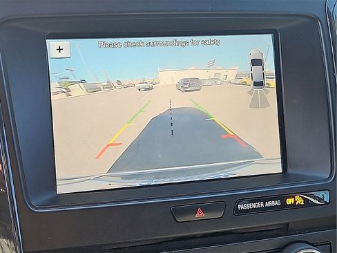 Used 2018 Ford Explorer XLT w/ Equipment Group 201A image 21