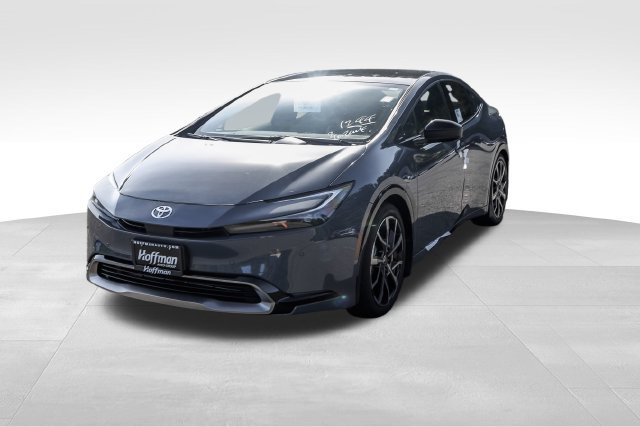 New 2026 Toyota Prius Plug-In Hybrid FWD image 7