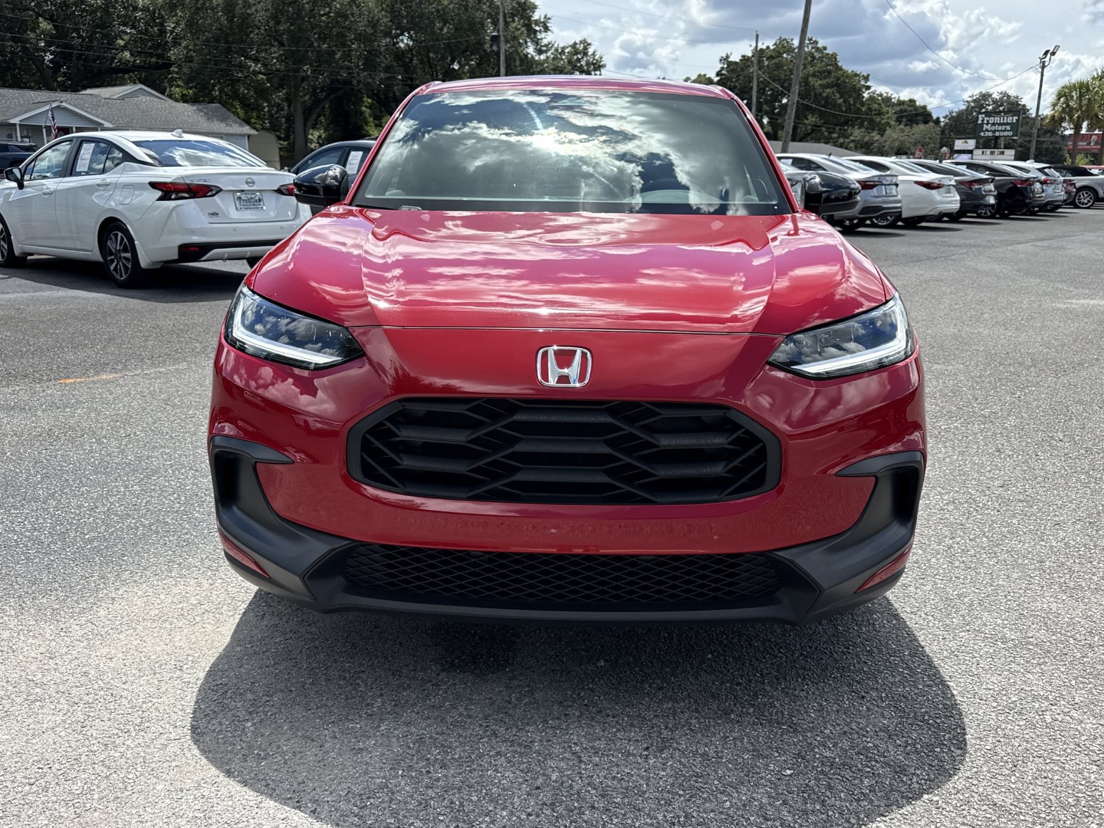 Used 2025 Honda HR-V Sport image 9