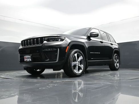 New 2026 Jeep Grand Cherokee Limited AWD/4WD image 56