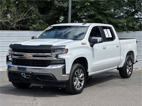 Used 2020 Chevrolet Silverado 1500 LT w/ All-Star Edition AWD/4WD image 6
