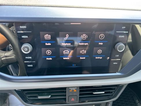 Used 2022 Volkswagen Taos SE image 27