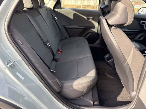 Used 2025 Kia K4 LXS image 20