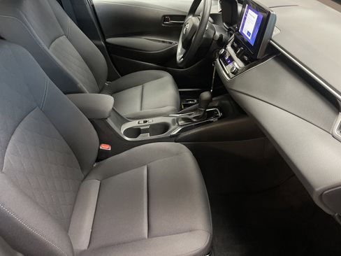 Used 2024 Toyota Corolla LE FWD image 34
