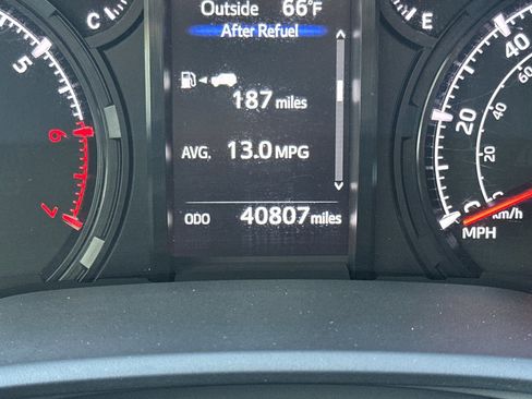 Certified 2024 Toyota 4Runner SR5 Premium image 26