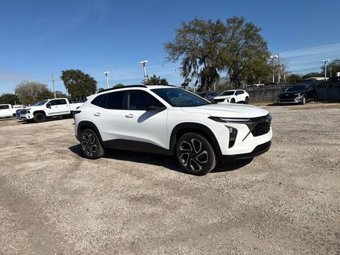 New 2026 Chevrolet Trax RS w/ Driver Confidence Package image 19