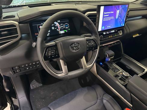 New 2026 Toyota Tundra Platinum AWD/4WD image 2