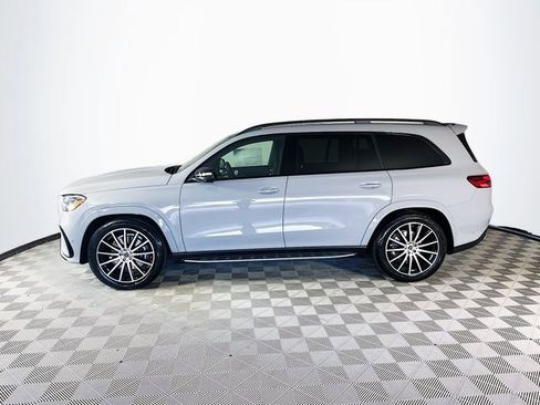 New 2026 Mercedes-Benz GLS 450 4MATIC image 4