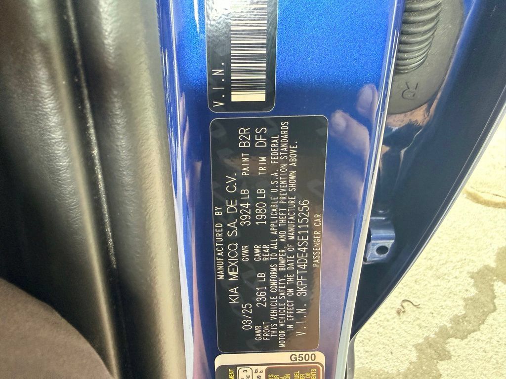 Used 2025 Kia K4 FWD image 38