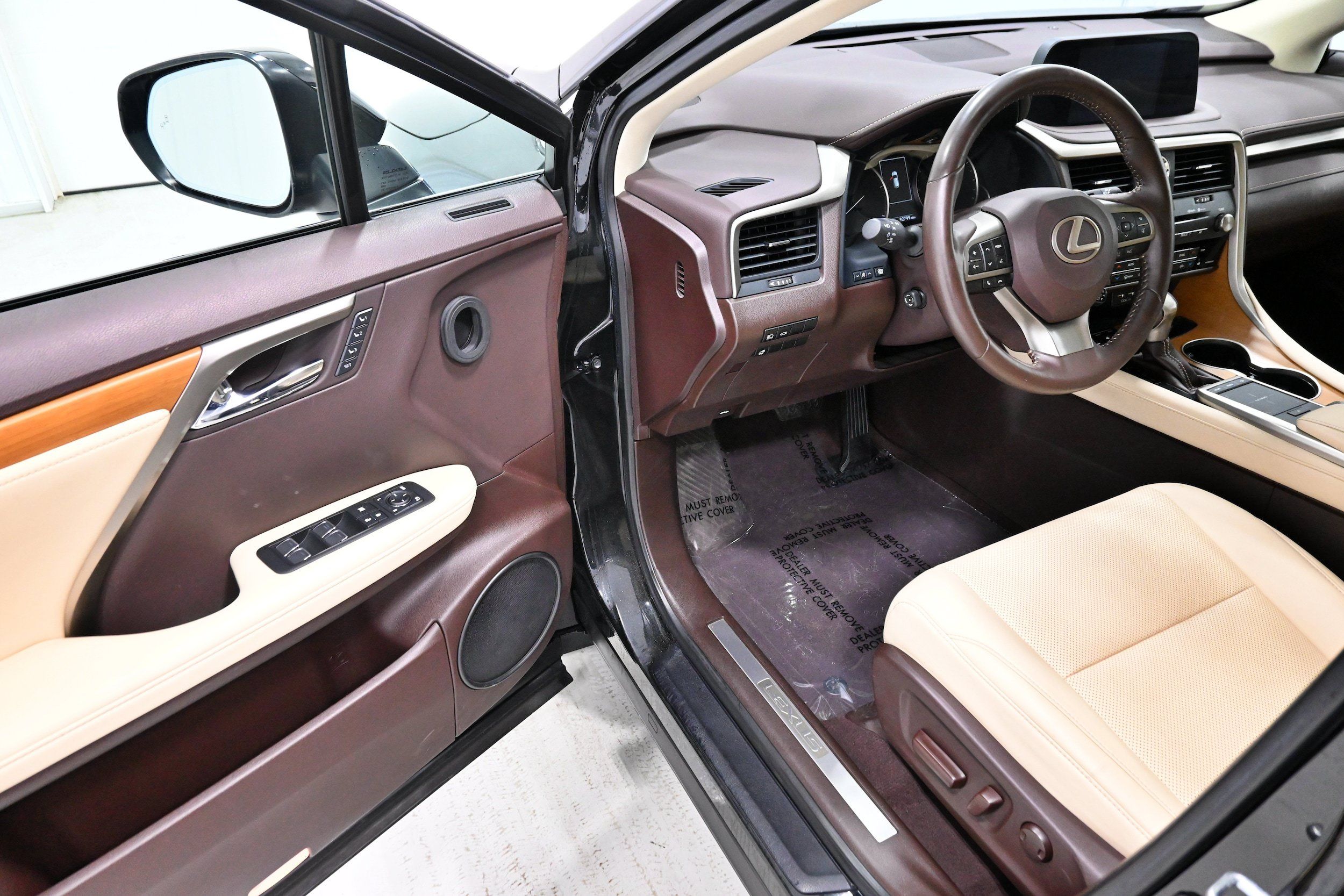 Used 2020 Lexus RX 350 AWD w/ Premium Package image 4